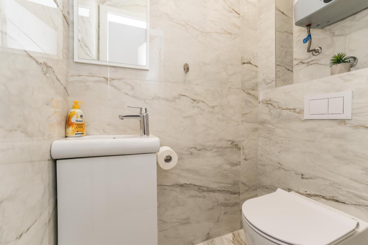 Deluxe Cigit Apartament